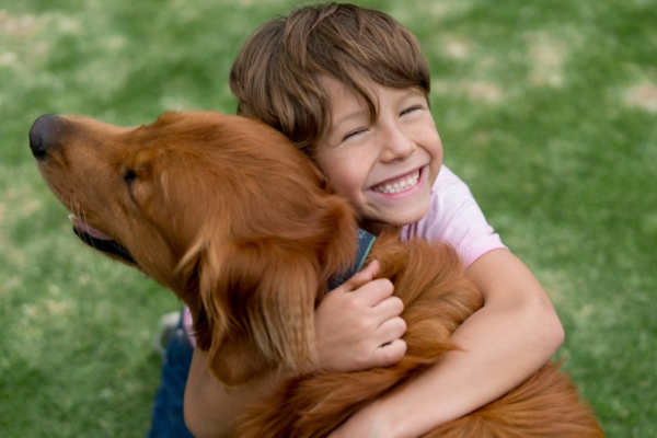 Cane e bambino